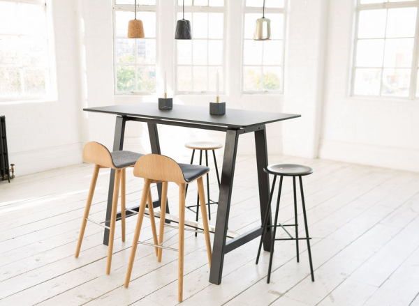 Andersen HT1 Stehtisch 216cm